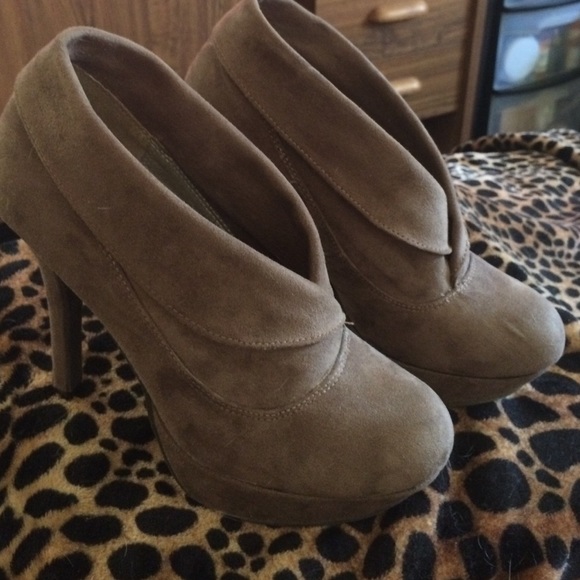 💜💜SOLD💜💜 - Picture 4 of 4