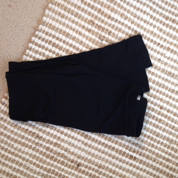Black cotton leggings