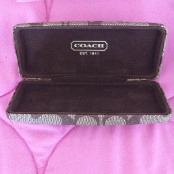 Hard shell Eye glass case,. - Picture 2 of 3