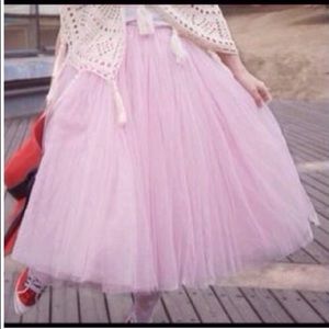 Ballerina-Style Tulle Layered Skirt