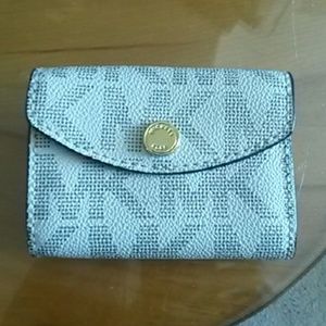Michael kors card case vanilla monogram