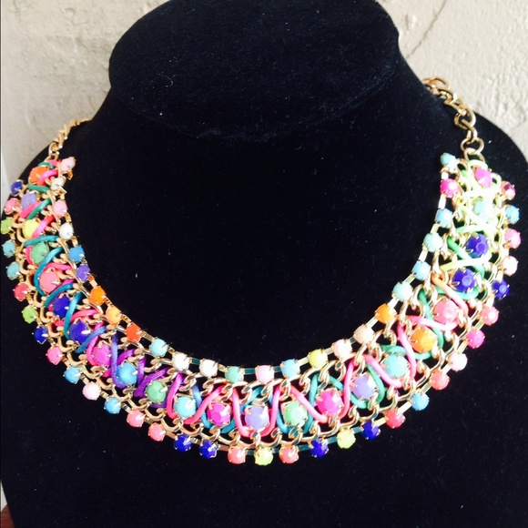 Multicolor Necklace - Picture 3 of 3