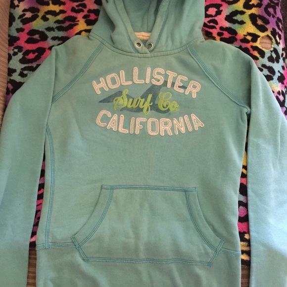 Hollister hoodie size Medium