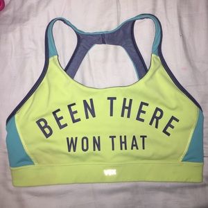 Victoria's Secret VSX Sport sports bra L