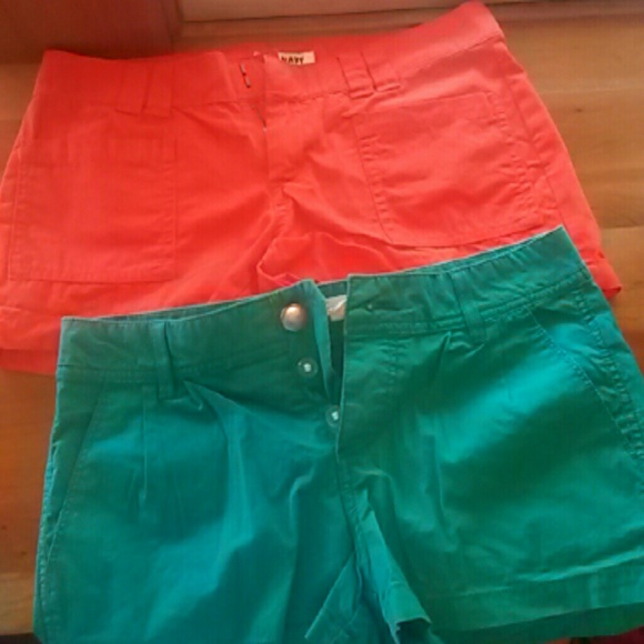 Shorts bundle! Orange and green shorts