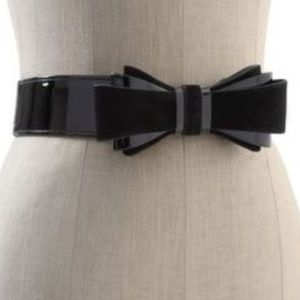 White House Black Market belt