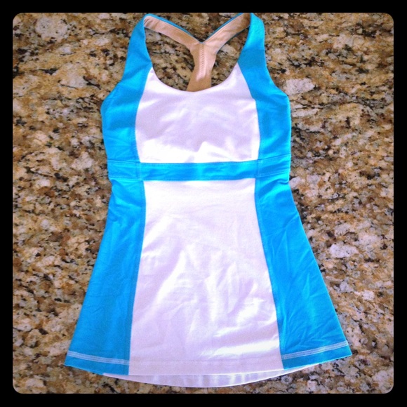 Lululemon work out tank