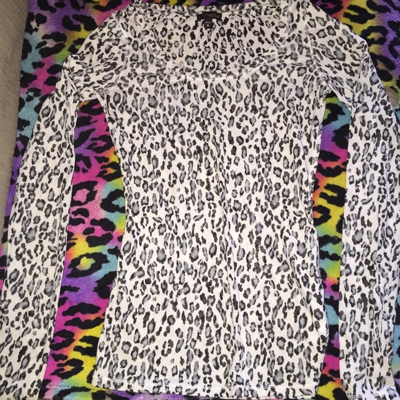 Express long sleeve cheetah print shirt