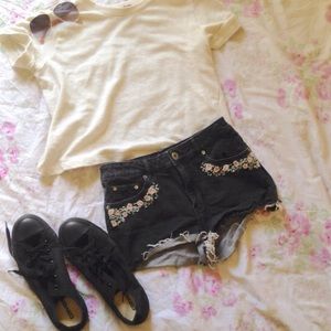 pacsun denim shorts w floral decal