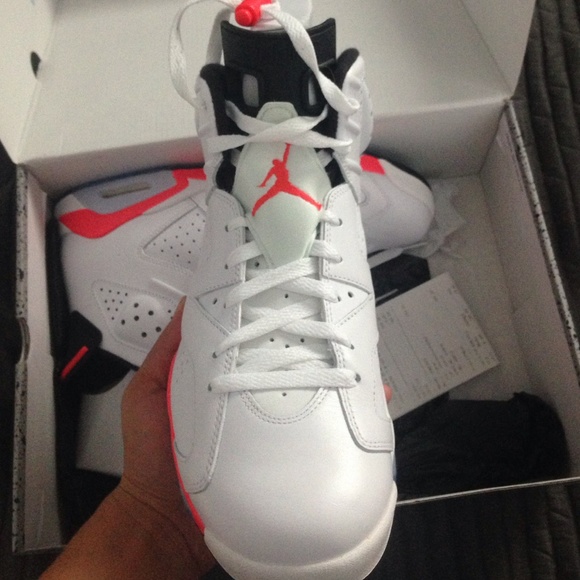 Jordan 6 white infrareds - Picture 3 of 4