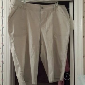 BUNDLE Grey and Khaki Pedal Pushers