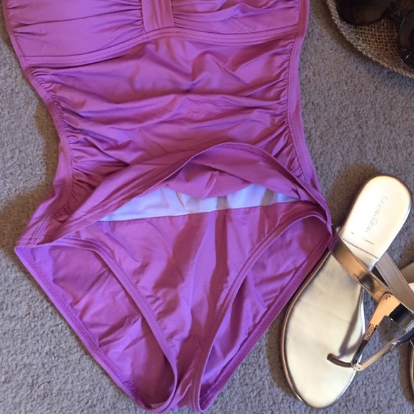 Tommy Bahama mauve colored one piece swimsuit - Picture 3 of 3