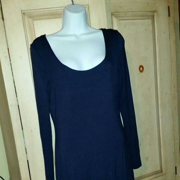 Navy Dress with low cut strappy opening in back - Picture 3 of 3