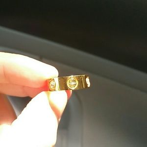 Stylish Ring with Rhinestones GOLD