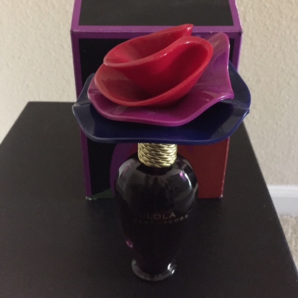 Parfum Lola spray vaporisateur 1.7fl.oz new in box