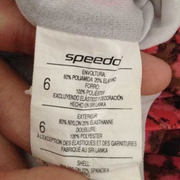 NEVER WORN CUTE SPEEDO - Picture 3 of 3