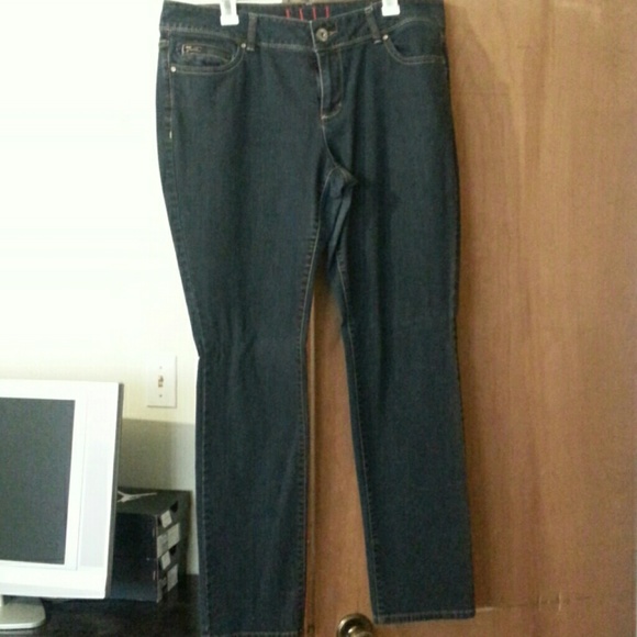 Dark wash skinny jeans-Elle