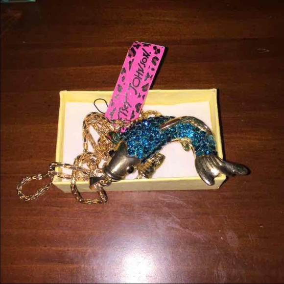 💙Betsey Johnson nwt fish bling necklace