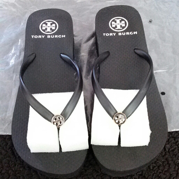 Tory Burch Slippers (SOLD) on Mercari