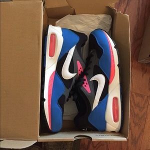 WMNS Size 9 Air Max Sunrise