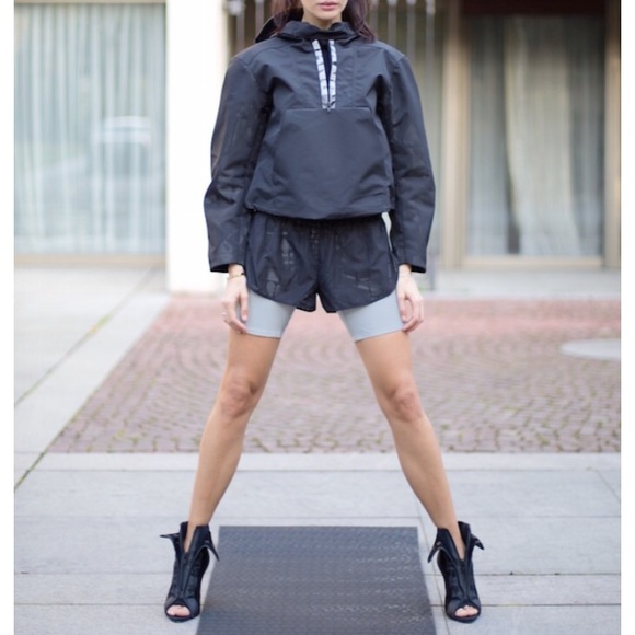 Alexander Wang x H&M Shorts - Picture 2 of 4