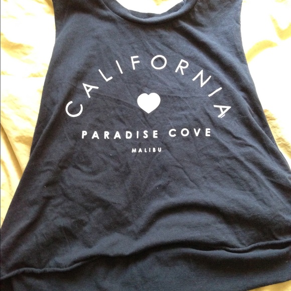 BRANDY MELVILLE CROP TOP