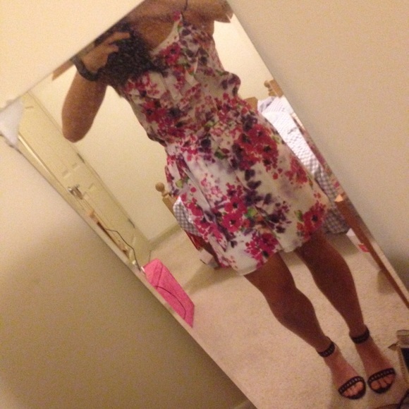 Floral Express wrap dress (XS) - Picture 3 of 4
