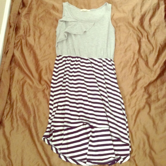 SUPER CUTE HI-LOW DRESS - Picture 1 of 1