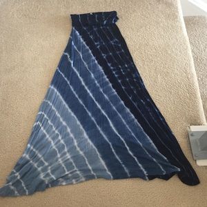 Maxi tie dye skirt!