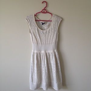 Short sleeve lace sweater dress (Small)