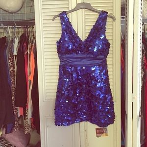 Sequined blue dress