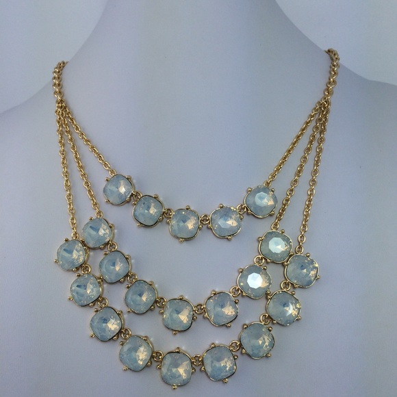 🌼🌟🌻 Triple Stand Multi Crystal bib necklace