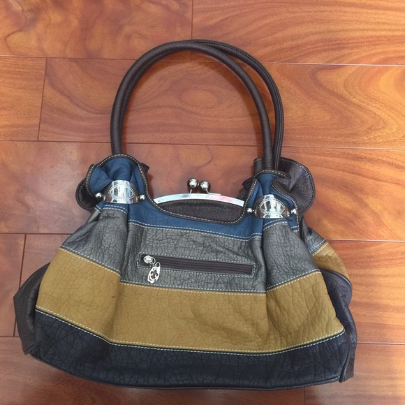 Stunning Faux Leather Purse