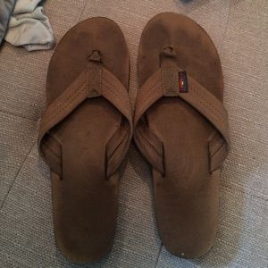 Rainbow sandals size 8