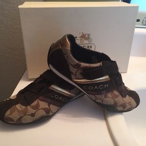 Brown Coach (sneakers)