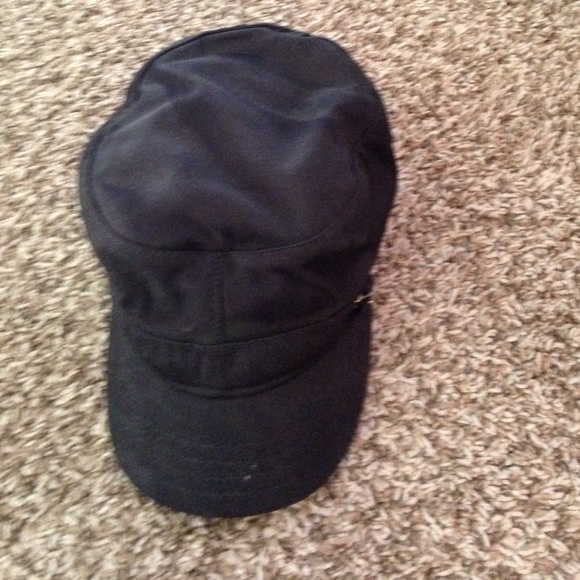 Women's Under Armour hat