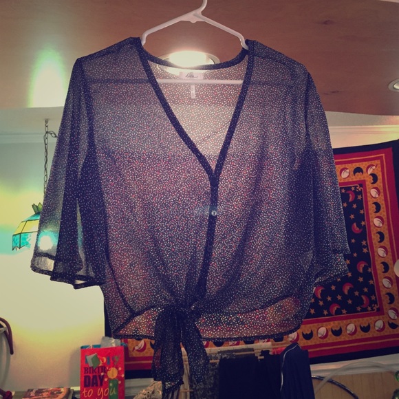 Sheer navy top!