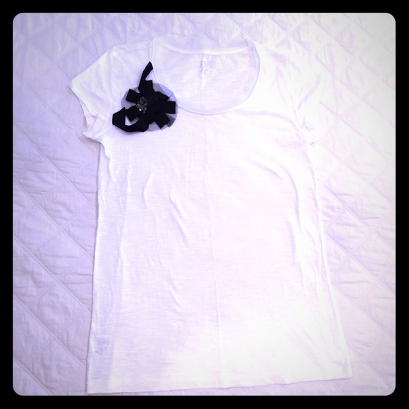 NWOT Loft Embellished Tshirt