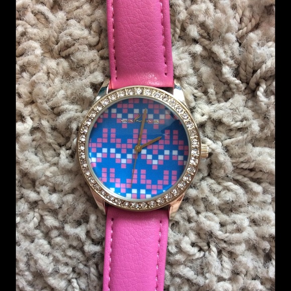 Watch - Picture 2 of 2