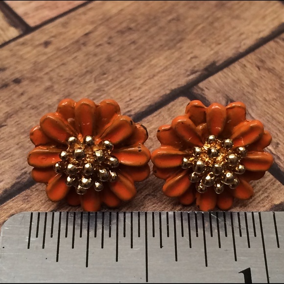 Sold!!!Gorgeous orange flower earrings - Picture 2 of 4