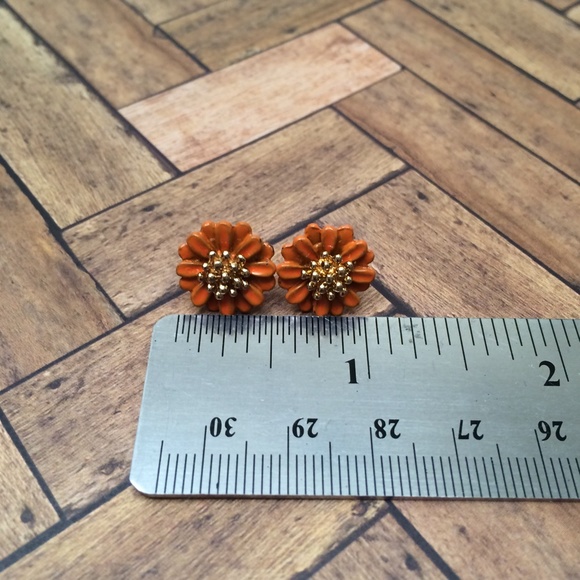 Sold!!!Gorgeous orange flower earrings - Picture 3 of 4