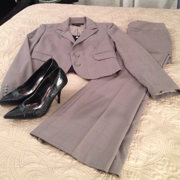 Express suit
