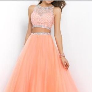 Selling coral prom dress