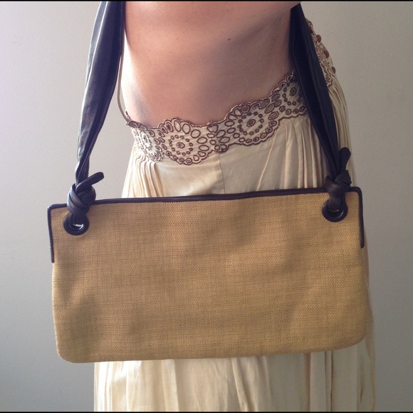 Bottega Veneta raffia and leather envelope purse - Picture 2 of 4