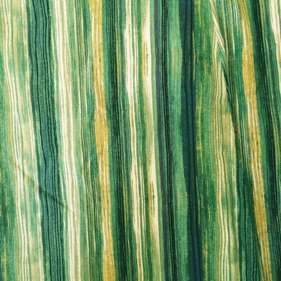 Donated NY&Co Green skirt 100% Cotton Below Knee - Picture 2 of 2