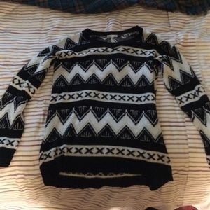 Pacsun sweater size medium