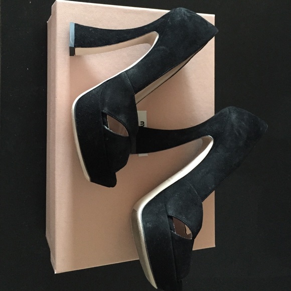 Miu Miu black suede heels - Picture 3 of 4