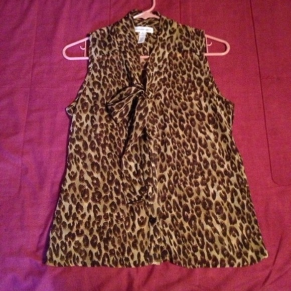 Leopard Top