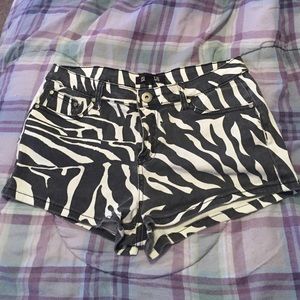 Zebra shorts