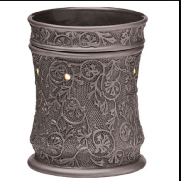 Silvervine Scentsy warmer